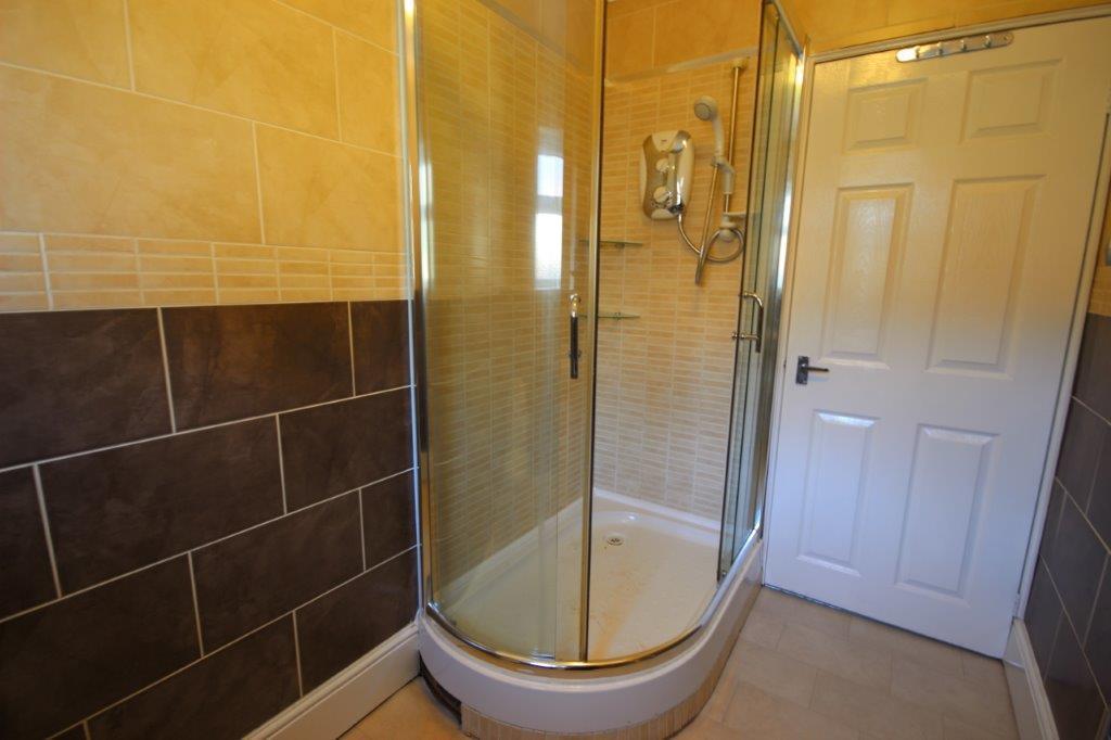 Anchorfields 22 - Shower Room 2.JPG