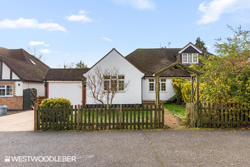 High Wych Road 21.jpg