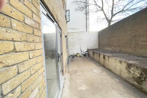 undefined, Platinum Court, Cephas Avenue, Stepney Green