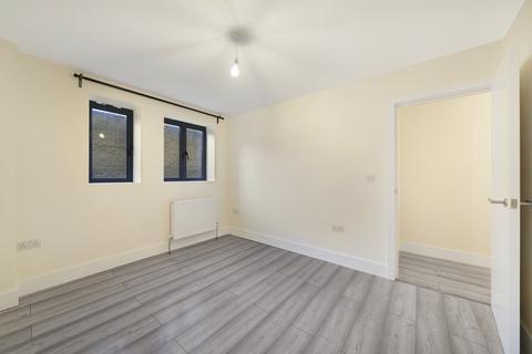 1 bedroom flat to rent, Platinum Court, Cephas Avenue, Stepney Green