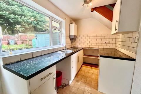 1 bedroom terraced house to rent, Campion Gardens, Chard, Somerset, TA20
