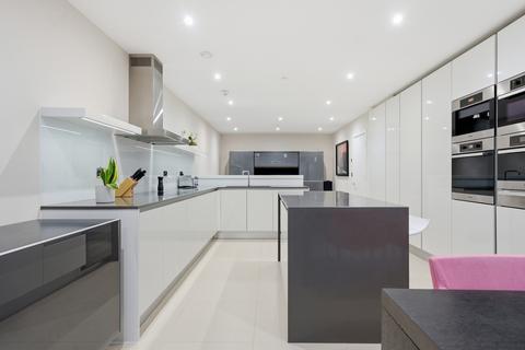 undefined, Havilland Mews, London, W12