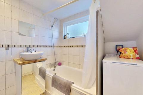 1 bedroom apartment to rent, Milton Avenue, London N6