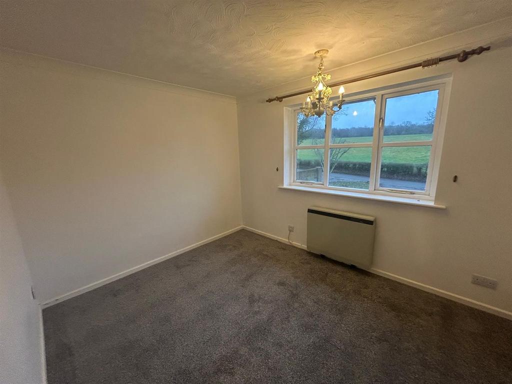 2 ridges bedroom 3.jpeg