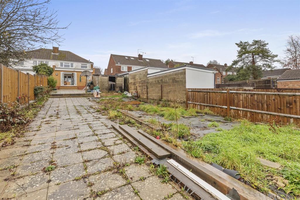 123 Walton Drive, HP13 6 UA-13.jpg