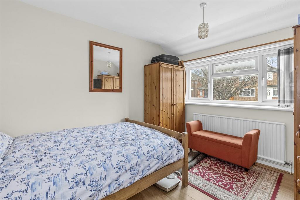 123 Walton Drive, HP13 6 UA-2.jpg