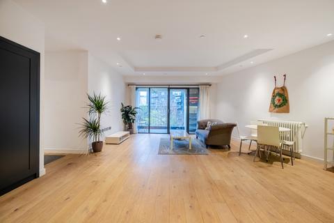 undefined, Botanic Square London E14