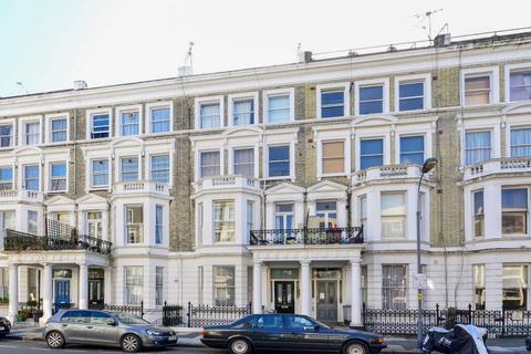 2 bedroom flat to rent, Castletown Road, Barons Court, London, W14