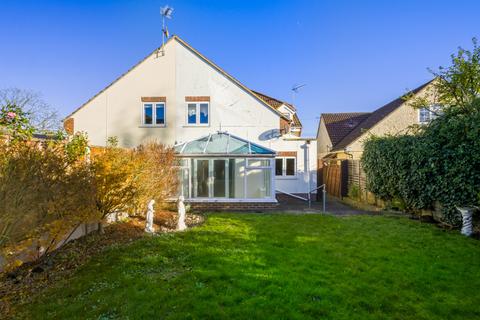 3 bedroom semi-detached house for sale, Robin Hood Road, Bishop's Stortford CM22