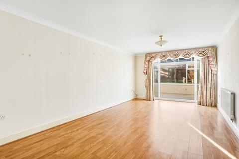 3 bedroom semi-detached house for sale, Robin Hood Road, Bishop's Stortford CM22