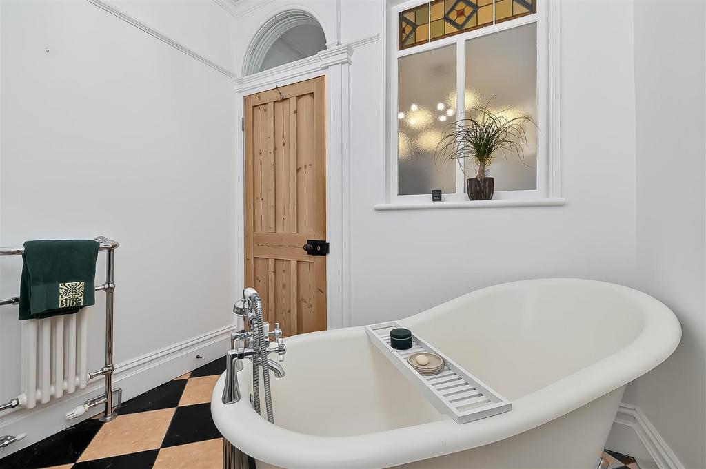 Bathroom 2