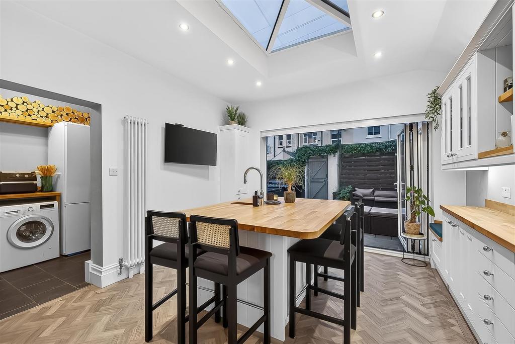 Breakfast Room