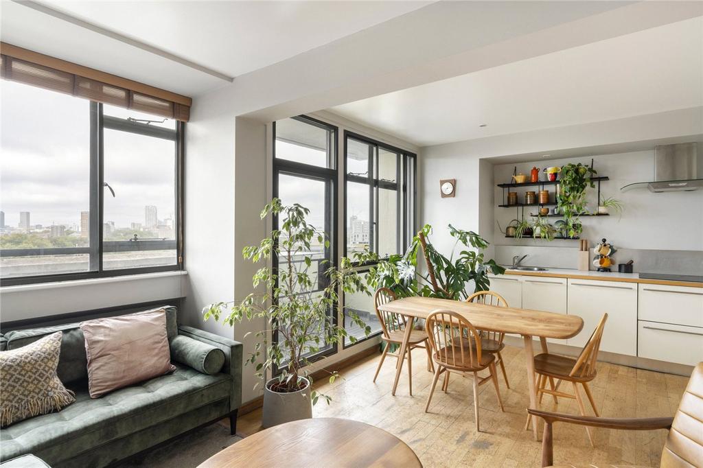 Keeling House, E2