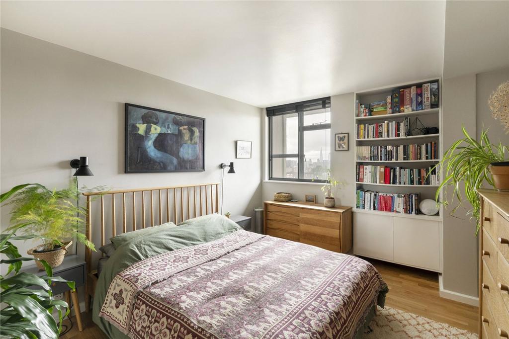 Keeling House, E2