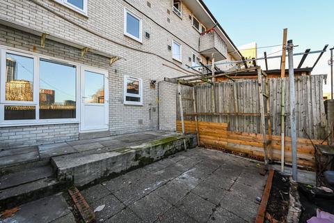 undefined, Saltram Close, N15, Tottenham, London, N15
