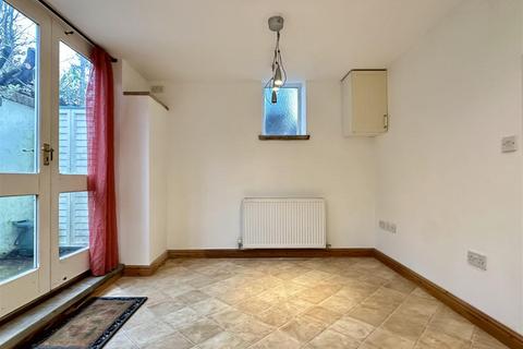 undefined, Wheston Bank, Tideswell, Buxton