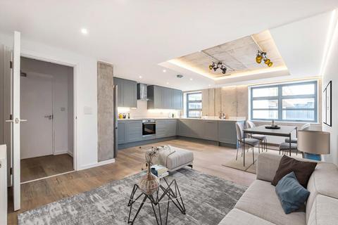 undefined, Elm Grove, London, SW19
