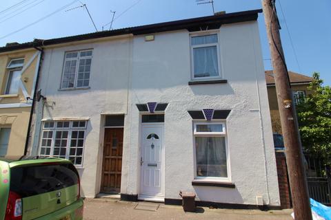 3 bedroom terraced house for sale, Elm Road, Gillingham, Kent, ME7