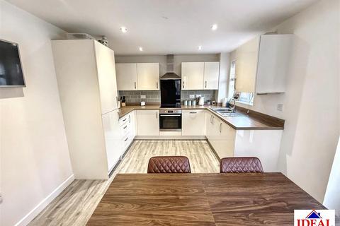 3 bedroom detached house for sale, Ancient Drive, Woodlands, Doncaster