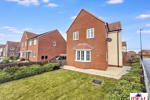 3 bedroom detached house for sale, Ancient Drive, Woodlands, Doncaster