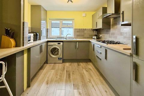 2 bedroom flat for sale, Mossfield Road, Swinton M27