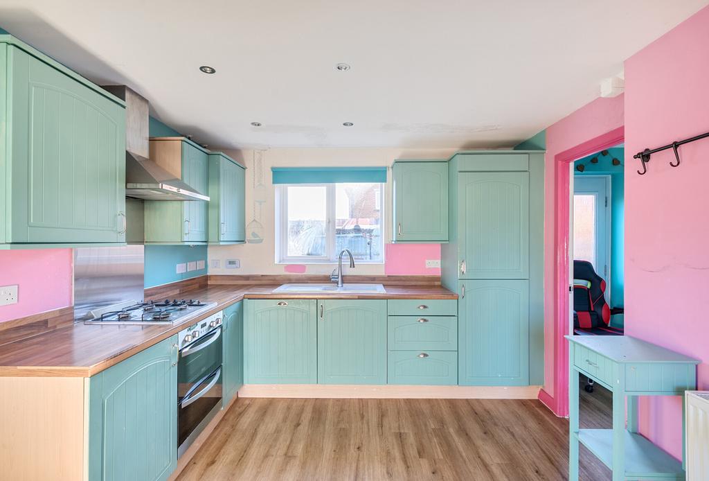 1385715 14 693034...