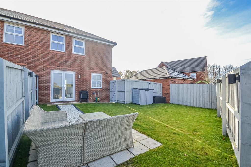 Rear Elevation & Garden