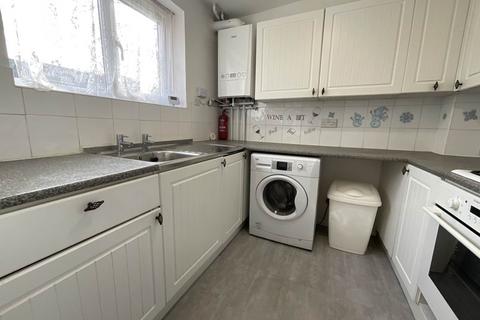 undefined, Emerald Close, , London
