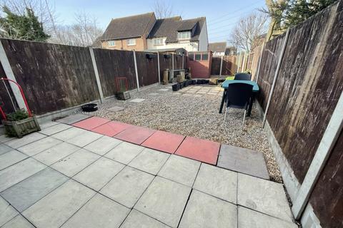 undefined, Emerald Close, , London