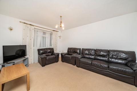 undefined, Hanger View Way, London W3