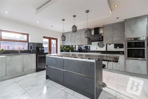 5 bedroom terraced house for sale, Eastern Avenue, Ilford, IG2
