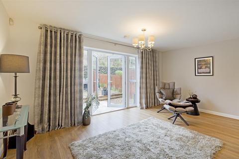 undefined, Hawthorn Close, Keighley