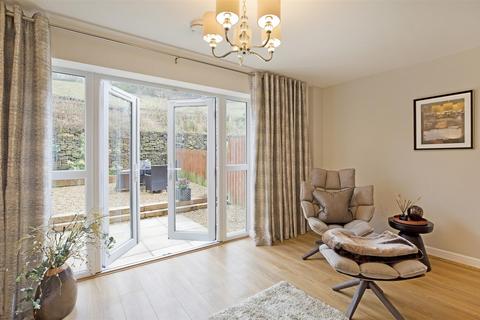 undefined, Hawthorn Close, Keighley