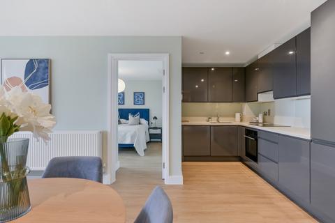 2 bedroom apartment to rent, Enigma Square, Milton Keynes Milton Keynes MK9