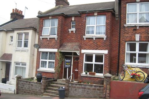 2 bedroom flat to rent, Shanklin Road, Brighton BN2