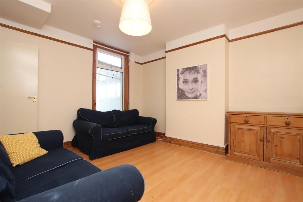 Living room.JPG