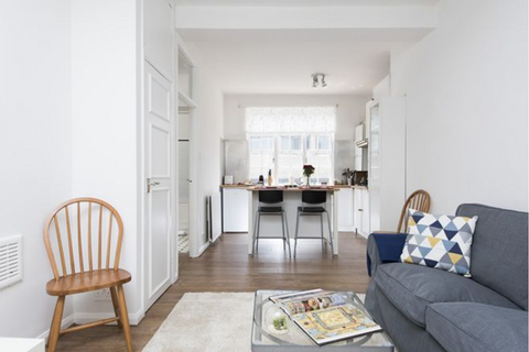 undefined, Cartwright Street, London, E1