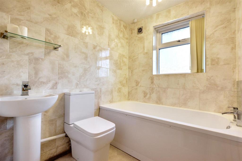 Bathroom.jpeg