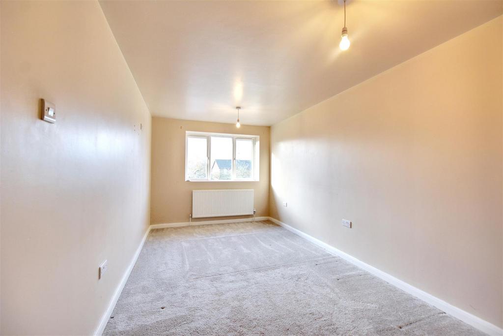 Bedroom 1 1.jpeg