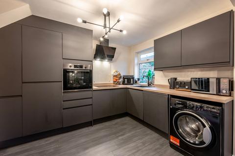 3 bedroom terraced house for sale, St. Johns Road, Belton