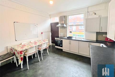 6 bedroom terraced house to rent, Burchett Grove, Woodhouse, Leeds, LS6