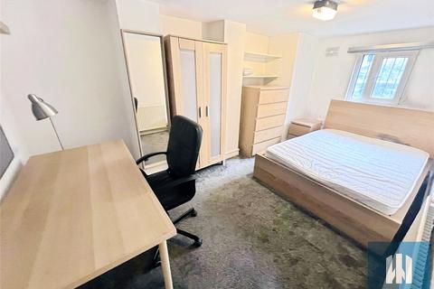 6 bedroom terraced house to rent, Burchett Grove, Woodhouse, Leeds, LS6