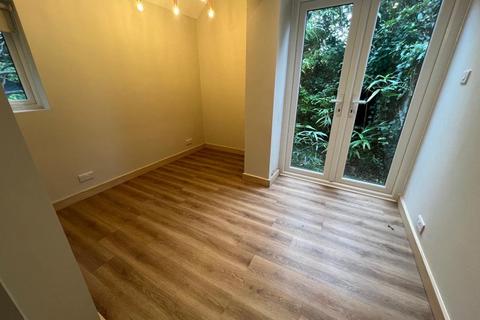 undefined, Bournemouth BH1