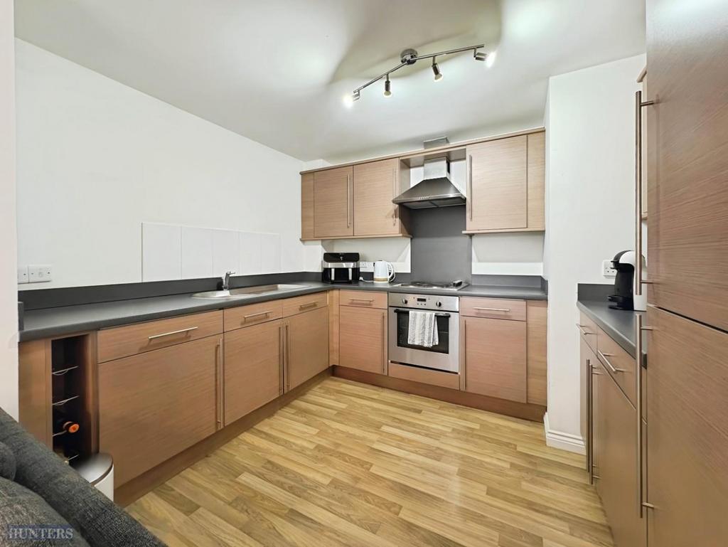 24e5b293-KITCHEN.jpg