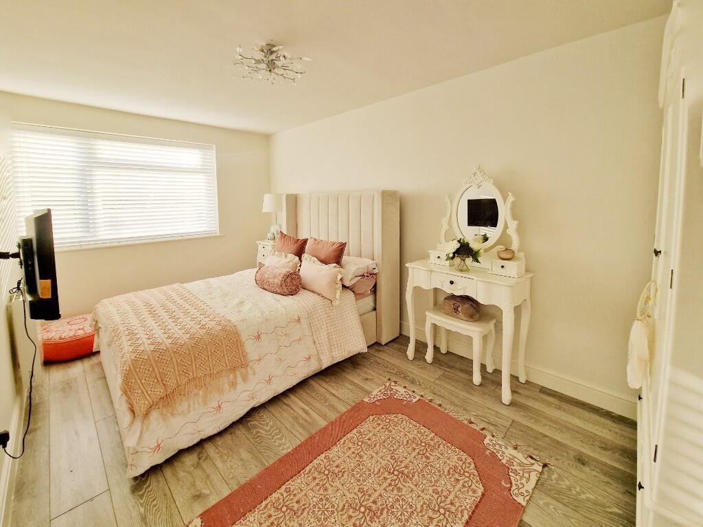 212132 BURRES0072 IMG 06 0000.jpeg