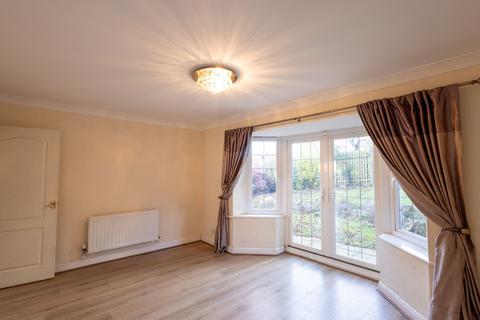 undefined, Leveret Way, Batley