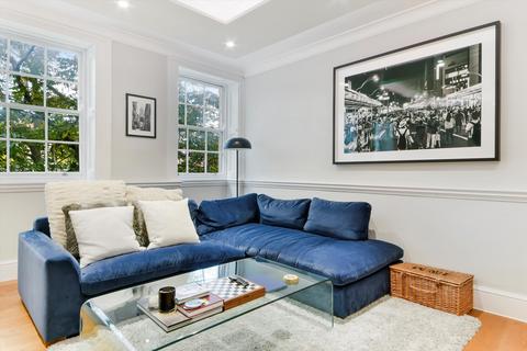 undefined, Islington High Street, Islington, London, N1