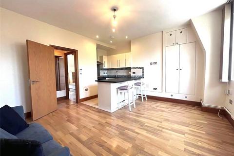 1 bedroom apartment to rent, Queens Parade, Harringey, London, N8