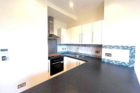 1 bedroom apartment to rent, Queens Parade, Harringey, London, N8