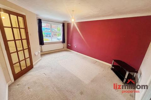 3 bedroom detached house for sale, Bourne Way, Swadlincote DE11